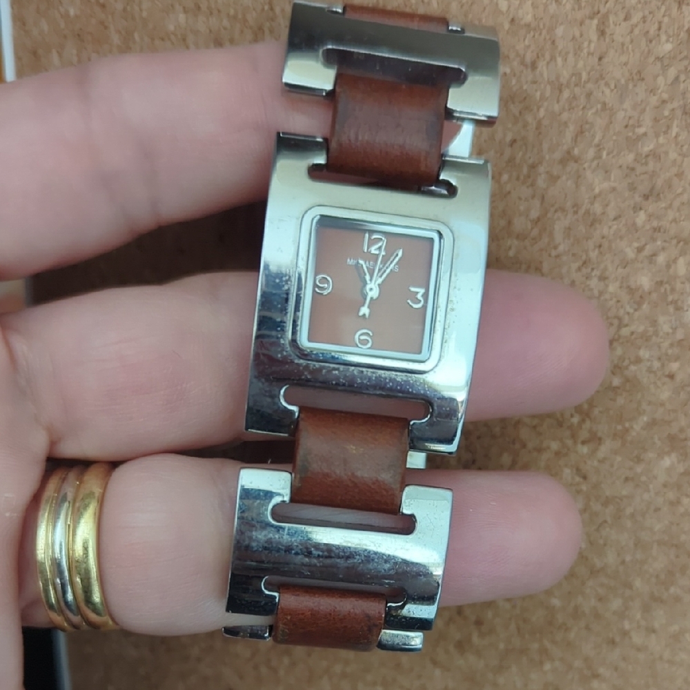 Michael Kors Silver and Brown Women's Watch - Picture 4 of 11
